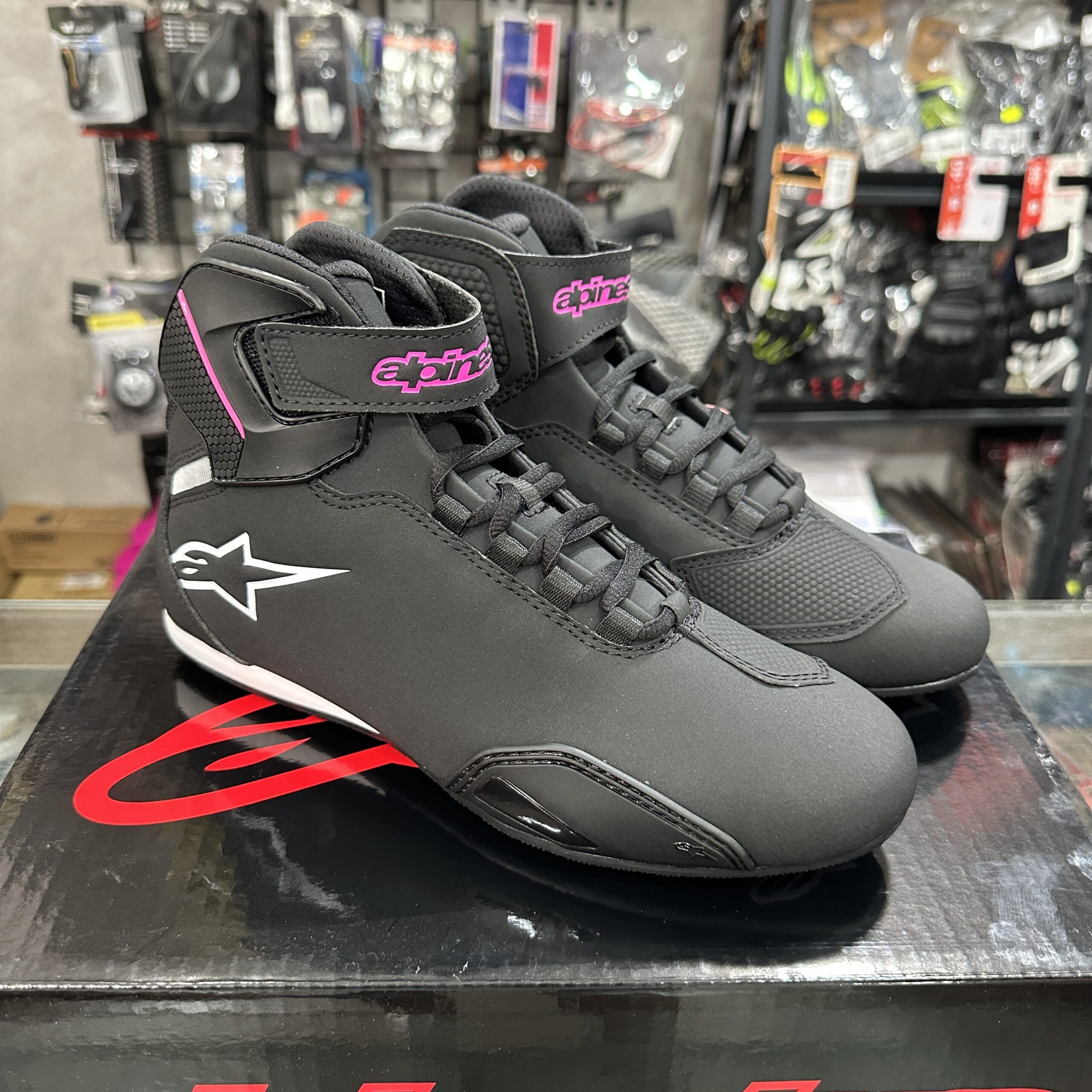 Botas para mujer Alpinestar Sektor rosas